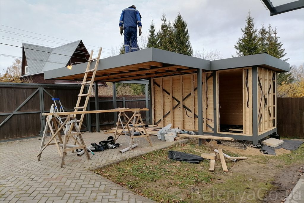 Навес с хозблоком