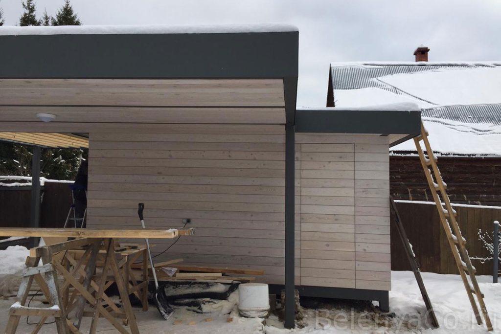 Навес с хозблоком